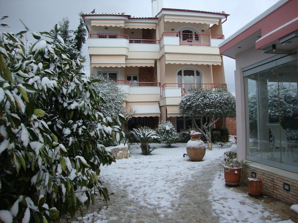 Over Sea Rooms & Villas Loutra Edipsou  Exterior foto